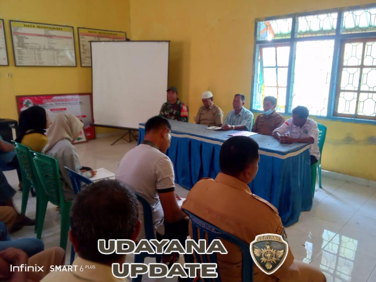 MUSDES Brang Kolong: Babinsa Tekankan Pentingnya Kebersamaan Wujudkan Kesejahteraan Warga