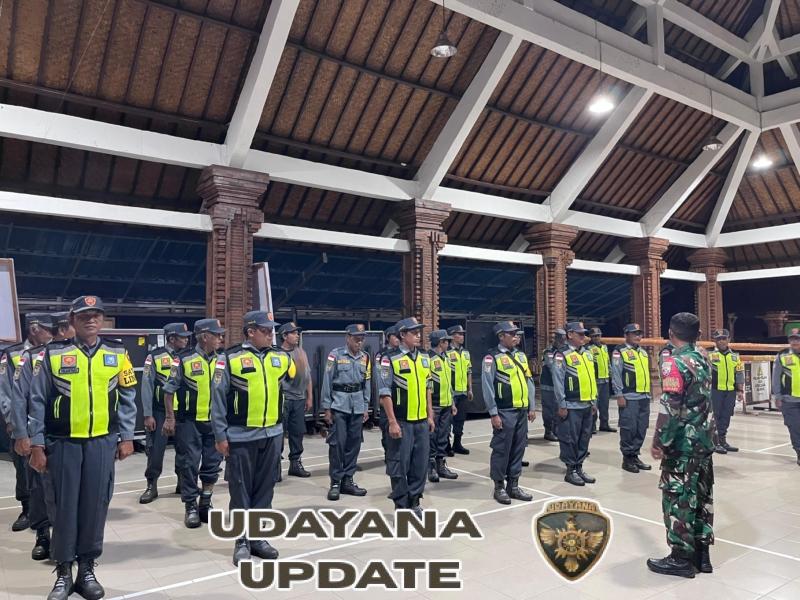 Tingkatkan Kesiapsiagaan Bencana, Babinsa Ayunan Beri Pembinaan Linmas Desa