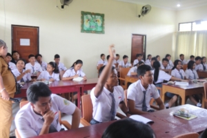 Ceritakan Kisah Inspiratif, Dandim Klungkung Tingkatkan Kualitas Diri SMAN 1 Banjarangkan