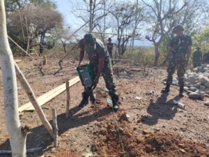 Dandim Kadek Abriawan Pantau Progres Pembangunan SMPN Oepoli