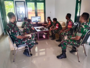 Semangat Merah Putih di Bidang Pertanian, Koramil Poto Tano Gelar Nonton Bareng