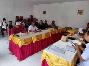 Dukung pembangunan Desa sesuai kebutuhan masyarakat, Babinsa 1623-04/Sidemen hadiri rapat Musdes.