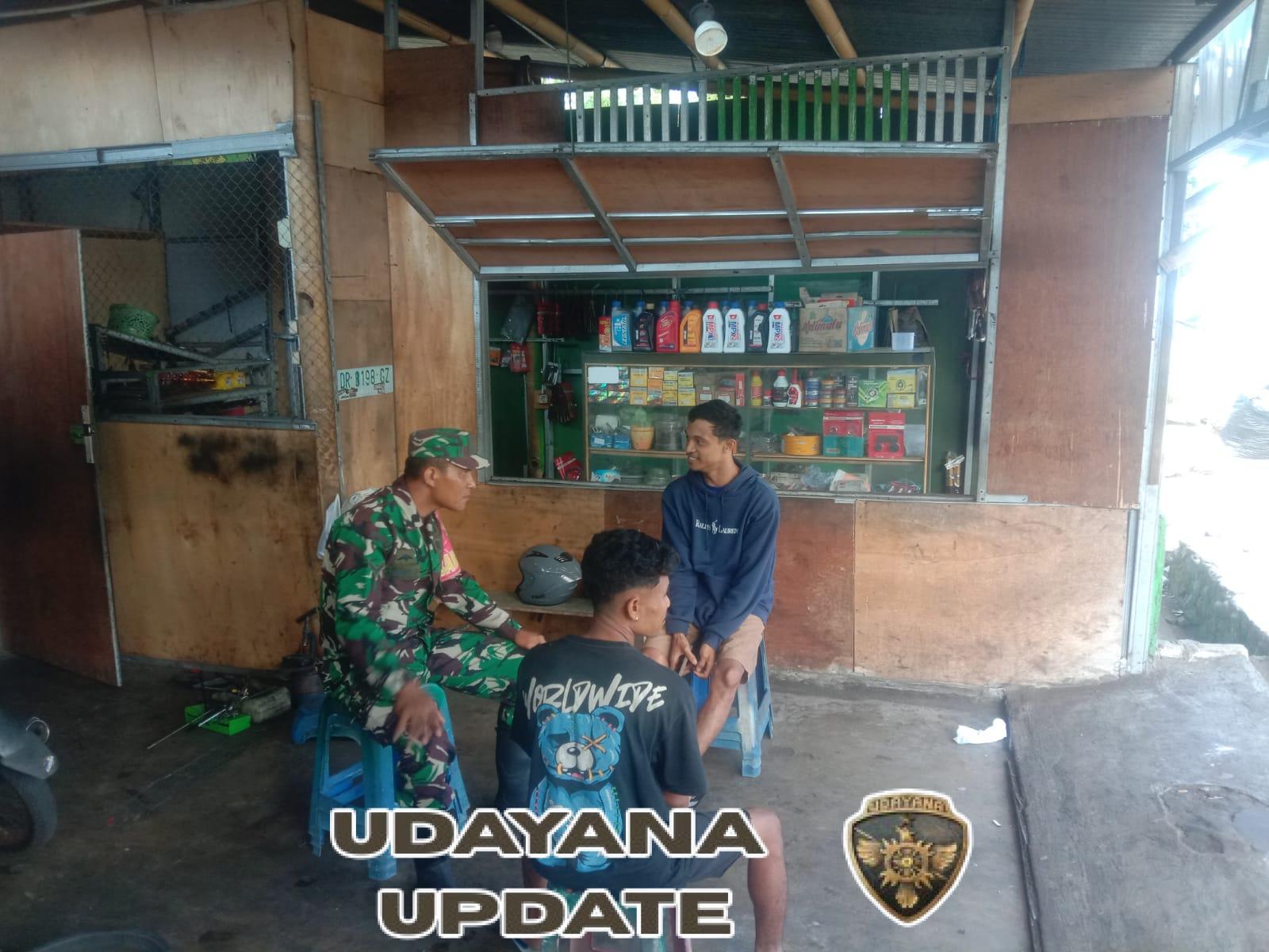 Babinsa Wolowaru Serap Aspirasi Warga Lewat Komsos di Desa Nduaria