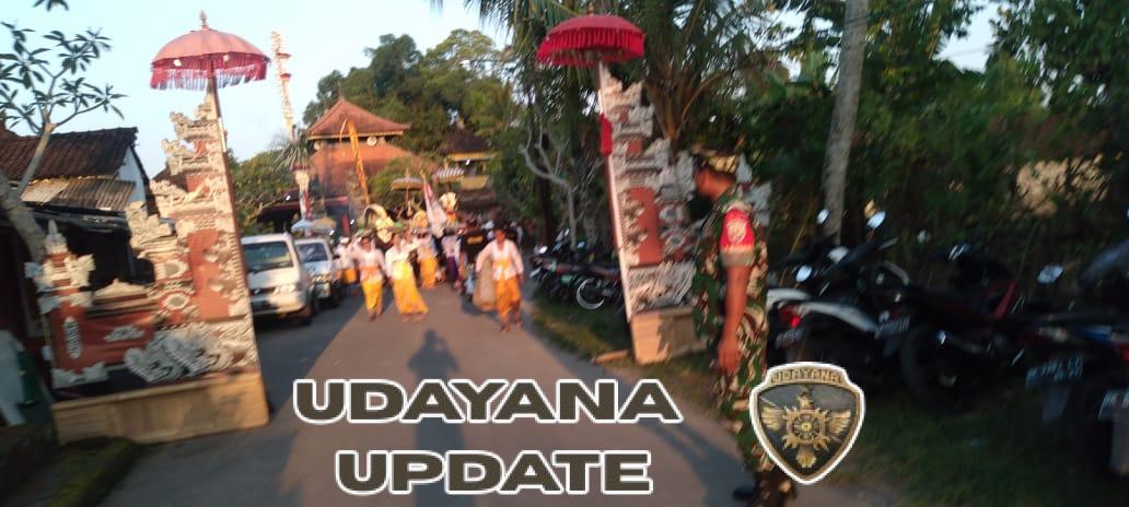 TNI dan Pecalang Kompak Wujudkan Kelancaran Piodalan di Desa Adat Celuk