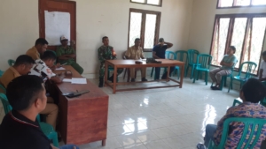 Tegas Tapi Humanis, Babinsa Serka Gidion Idong Dorong Kesadaran Warga Rawat Hewan Peliharaan Secara Aman