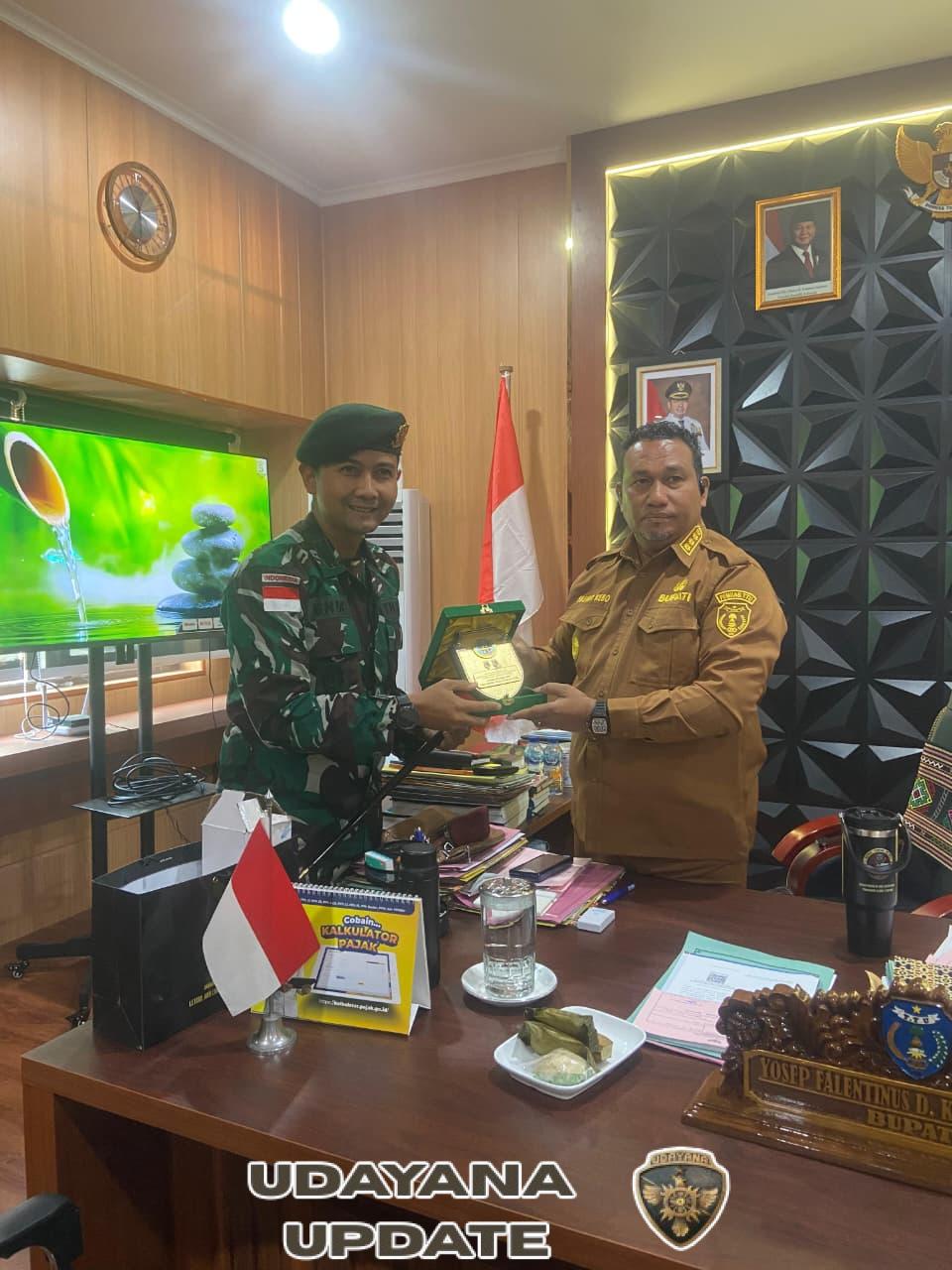 Perkuat Sinergitas Lintas Lembaga, Dansatgas Pamtas Yonarhanud 2 Kostrad Temui Bupati Kabupaten TTU.