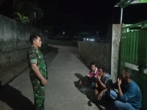 Babinsa Desa Taloko Ajak Warga Hormati Sesama untuk Kerukunan Lingkungan