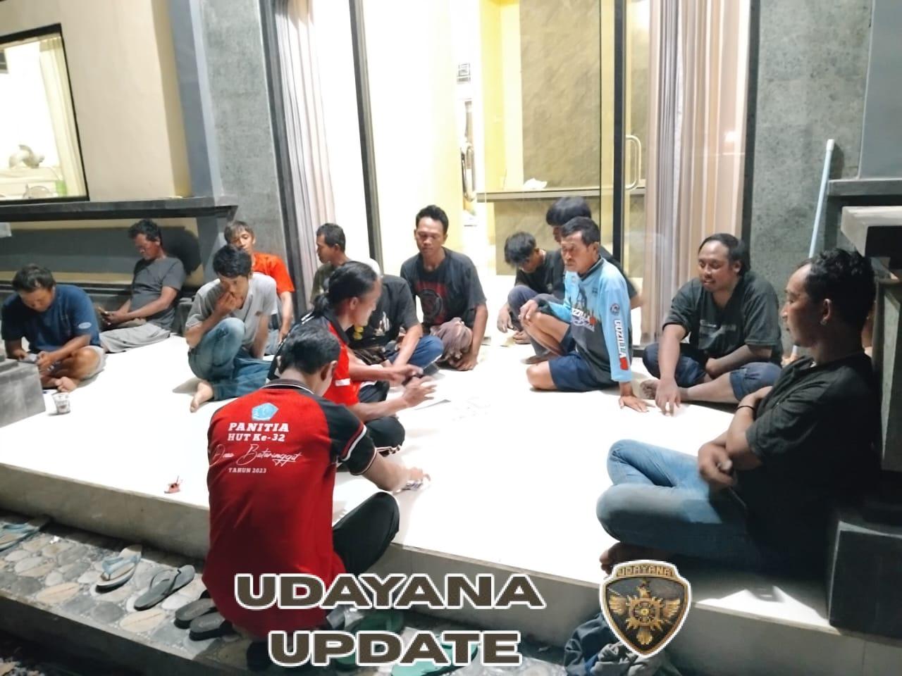 Pastikan keamanan lingkungan Desa, Babinsa Desa Baturinggit ikut andil sidak penduduk pendatang