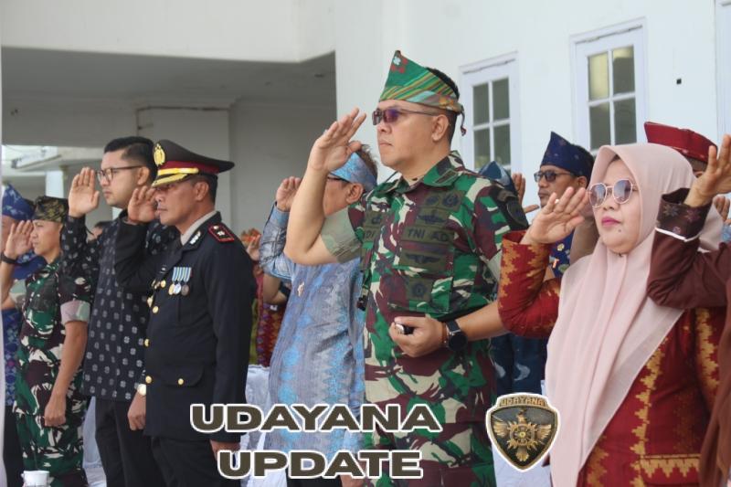 Walikota Bima dan Dandim 1608/Bima Pimpin Upacara, 400 Peserta Hadir Meriahkan Acara