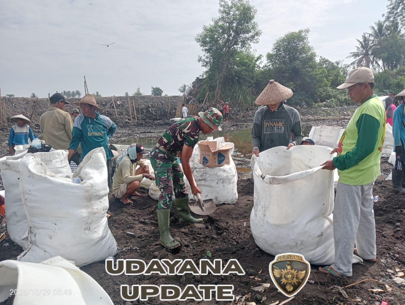 ‎TNI dan Masyarakat Batuyang Kompak Laksanakan Gotong Royong di Kokoq Tanggik