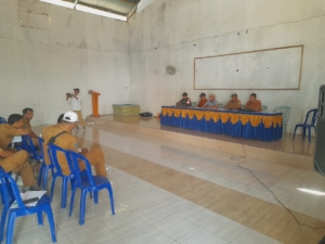 Babinsa Desa Jorok Kawal Verifikasi BLT-DD, Pastikan Tepat Sasaran!