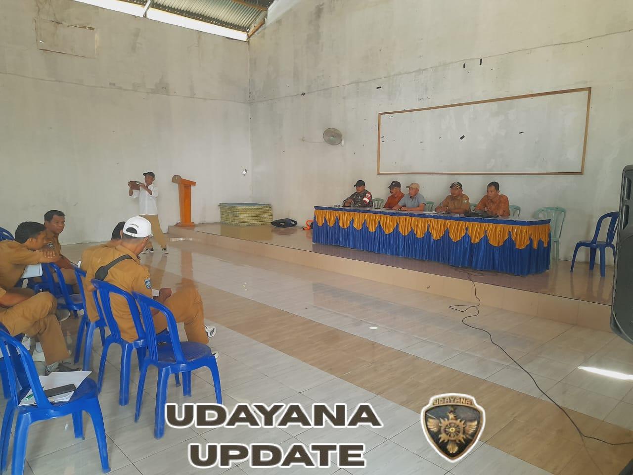 Babinsa Desa Jorok Kawal Verifikasi BLT-DD, Pastikan Tepat Sasaran!