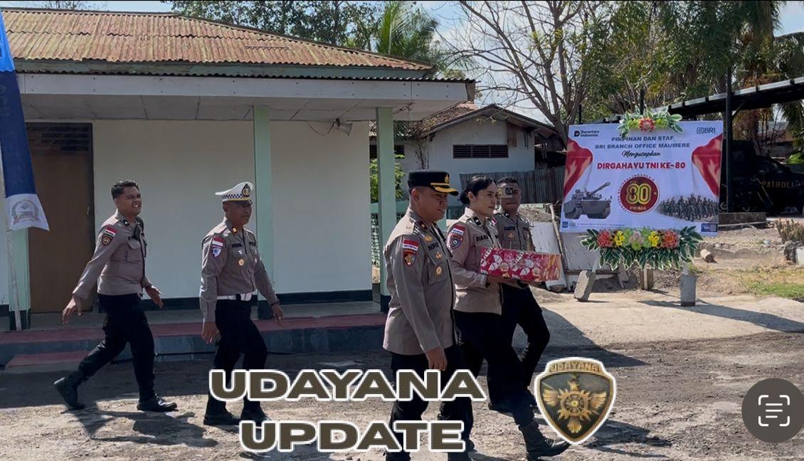 Momen Hangat, Polres Sikka Sambangi Kodim 1603/Sikka Bawa Kue Tart Ulang Tahun TNI ke-80