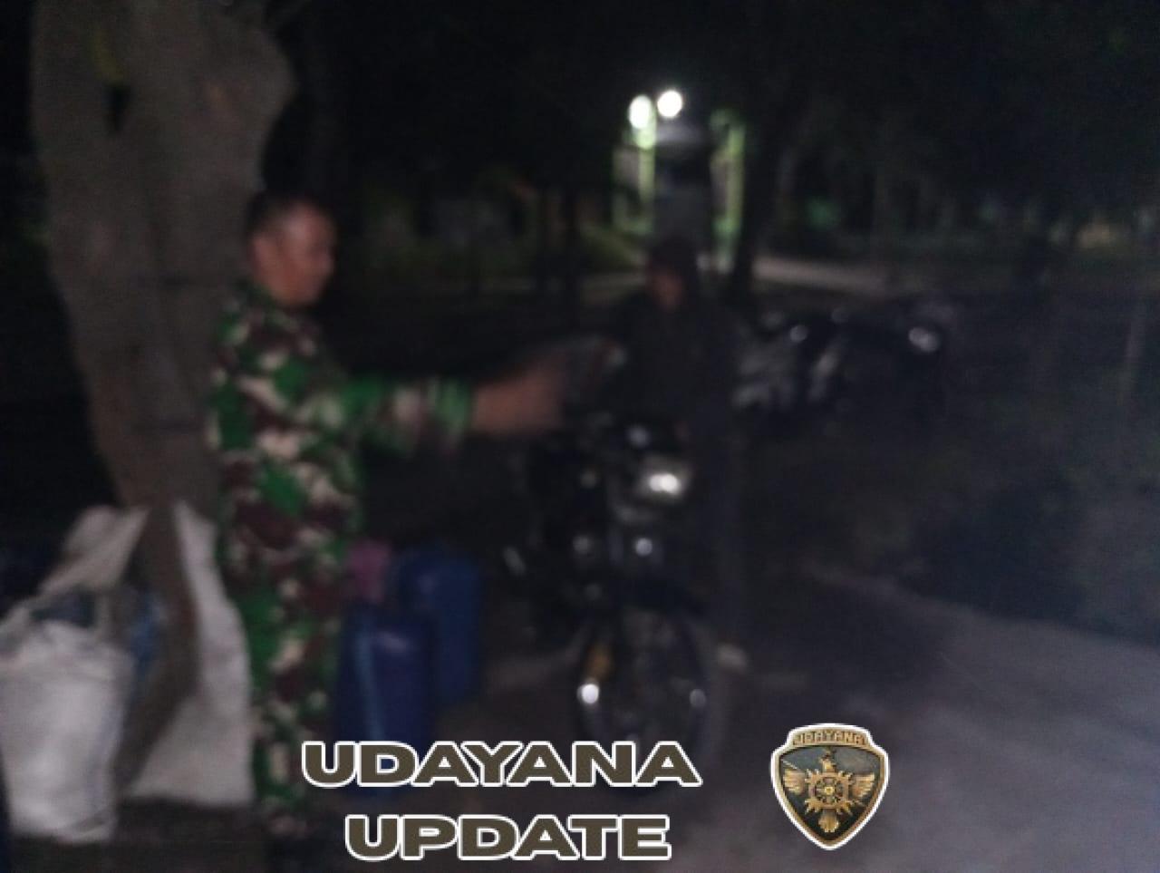 ‎Serka Iskarman Sampaikan Himbauan Moral dan Keamanan Saat Patroli Malam di Labuhan Haji