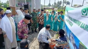 ‎Danramil Aikmel Hadiri Peletakan Batu Pertama Pembangunan Klinik Hamzar di Mamben Daya