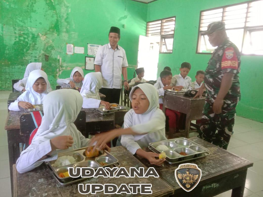 Sinergi Babinsa dan Sekolah Wujudkan Generasi Sehat Lewat Program MBG