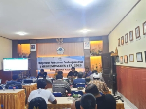 Babinsa Dawan Kaler Monitoring Musrenbangdes