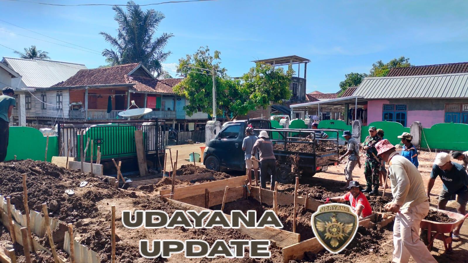 Semangat Kebersamaan, Babinsa dan Masyarakat Tongo Gali Pondasi Menara Masjid Nurul Yakin