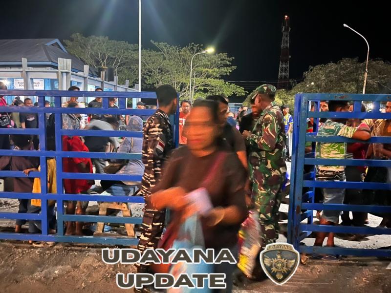 Jaga Keamanan Wilayah, Babinsa Lewoleba Kawal Aktivitas di Pelabuhan PELNI