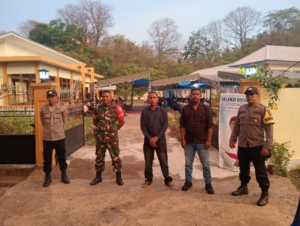 Babinsa Koramil 1602-04/Maurole Amankan Misa Kaul Perdana di Biara Santa Ana Luzerd