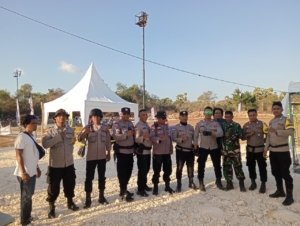 Babinsa Batakte Pastikan Turnamen Lasarus Laiskodat Cup Aman