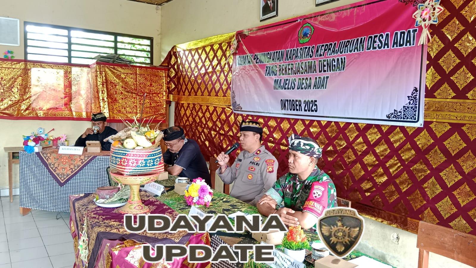 Babinsa Desa Pempatan hadiri Peningkatan Kapasitas Keprajuruan Desa Adat Pemuteran tahun 2025.