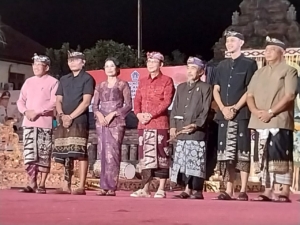 Dandim Klungkung Hadiri Pembukaan * Atraksi Melestarikan Seni dan Kebudayaan Klungkung