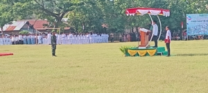 Peringatan Hari Santri Nasional ke-10 di Dompu, Dandim 1614/Dompu Diwakili Pasiterdim Hadiri Upacara di Manggelewa