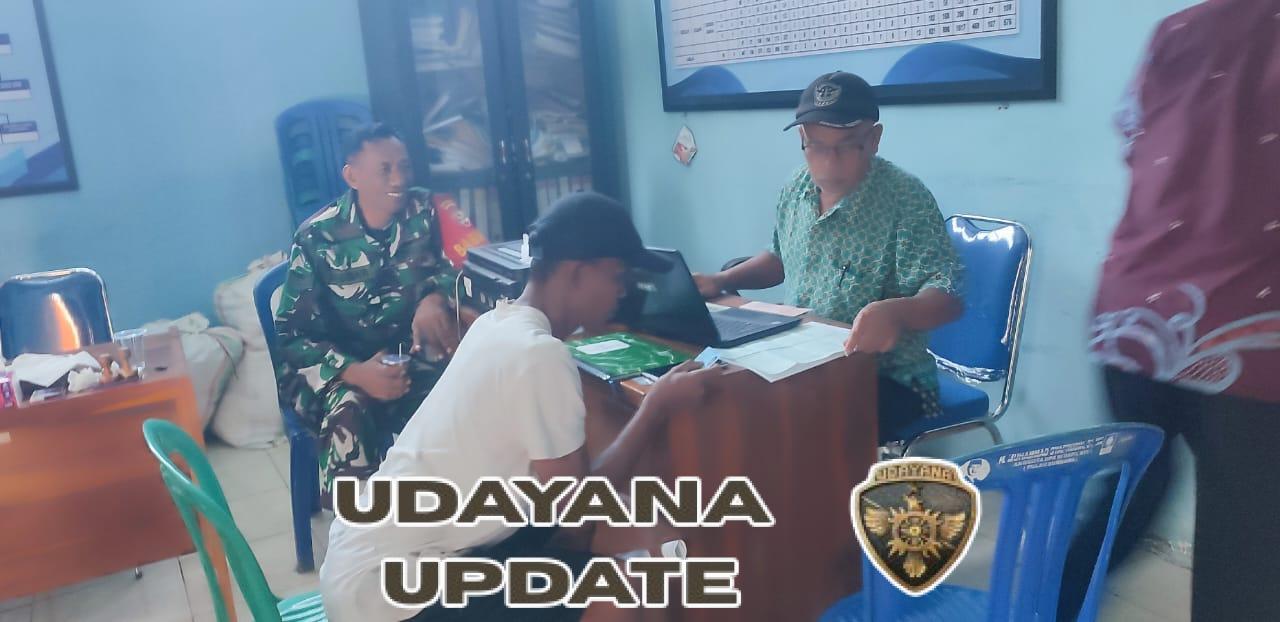 Jalin Kedekatan, Sertu Ashar Gelar Komsos di Desa Kelanir