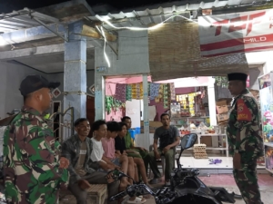 Warga dan Tokoh Masyarakat Ikut Serta dalam Patroli Siskamling Demi Kondusifitas Wilayah