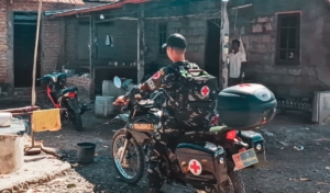 Tingkatkan Kesehatan Melalui Program Motor Kesehatan Keliling Satgas Pamtas Yonarhanud 2 Kostrad
