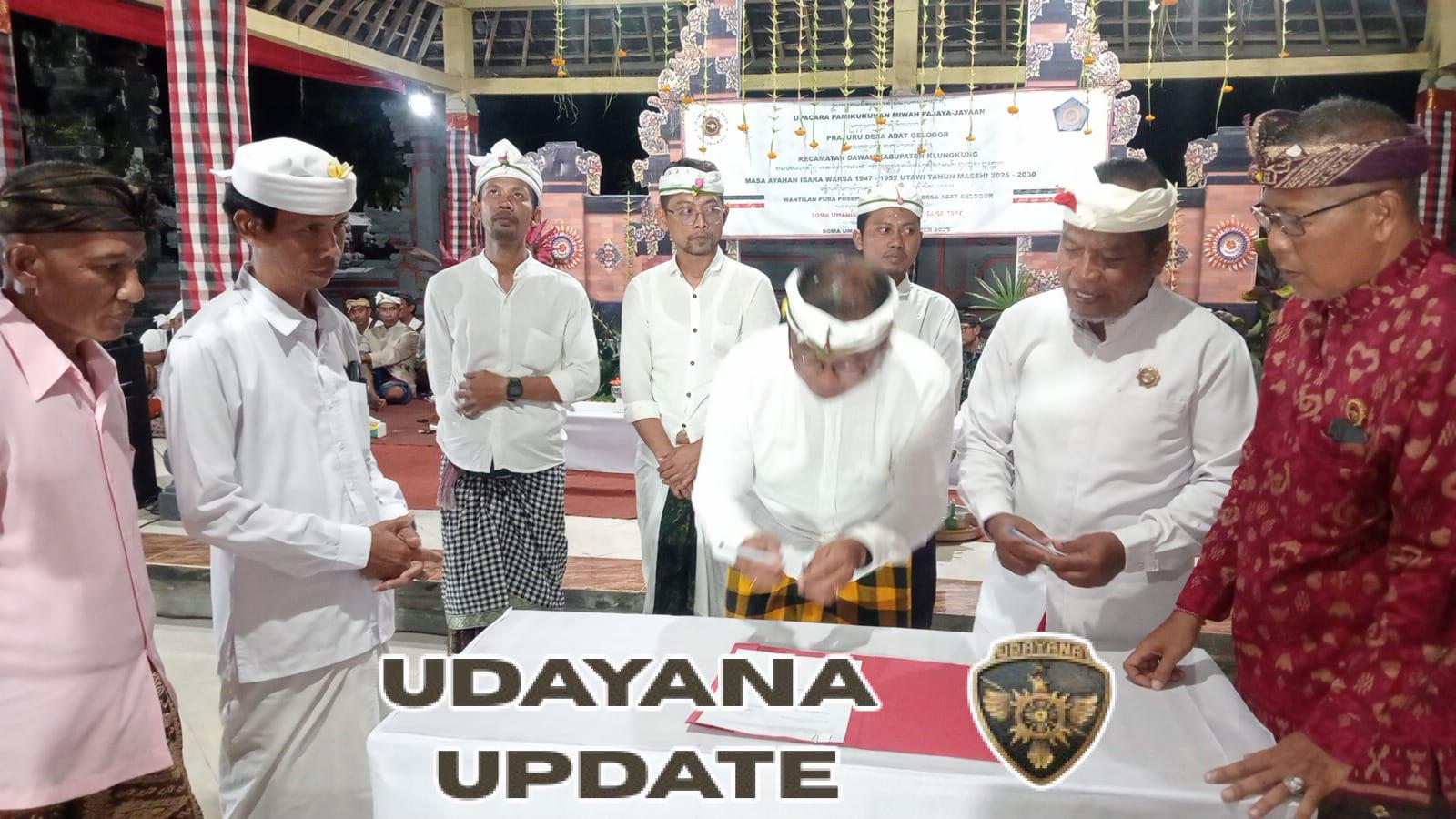 Babinsa Koramil Dawan Atensi Pamikukuhan Bendesa Dan Prajuru Desa Adat Glogor