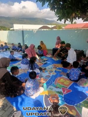 Sinergi TNI dan Pemerintah, Babinsa Koramil 1628-03/ Seteluk Kawal Program Makan Sehat Bergizi untuk Anak TK