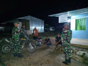 Detak Aman di Pacar, Babinsa Koramil Macang Pacar Gelar Patroli Wilayah, Jamin Stabilitas Kamtibmas
