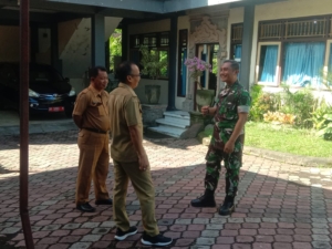 Gelar Komunikasi Dan Koordinasi, Danramil Klungkung Bersama Kadis LH Bahas Mekanisme Gotong Royong Semesta Berencana