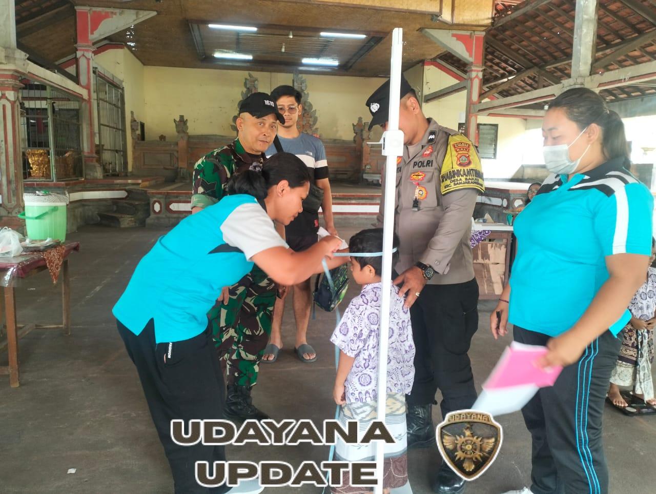 Babinsa Bakas Aktif Dampingi Posyandu Balita