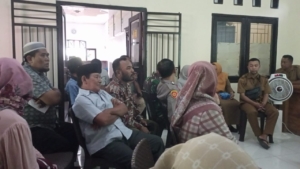 Serda Mulyadin Hadiri Musyawarah Desa DTSEN, Wujud Dukungan TNI terhadap Pembangunan Data Akurat