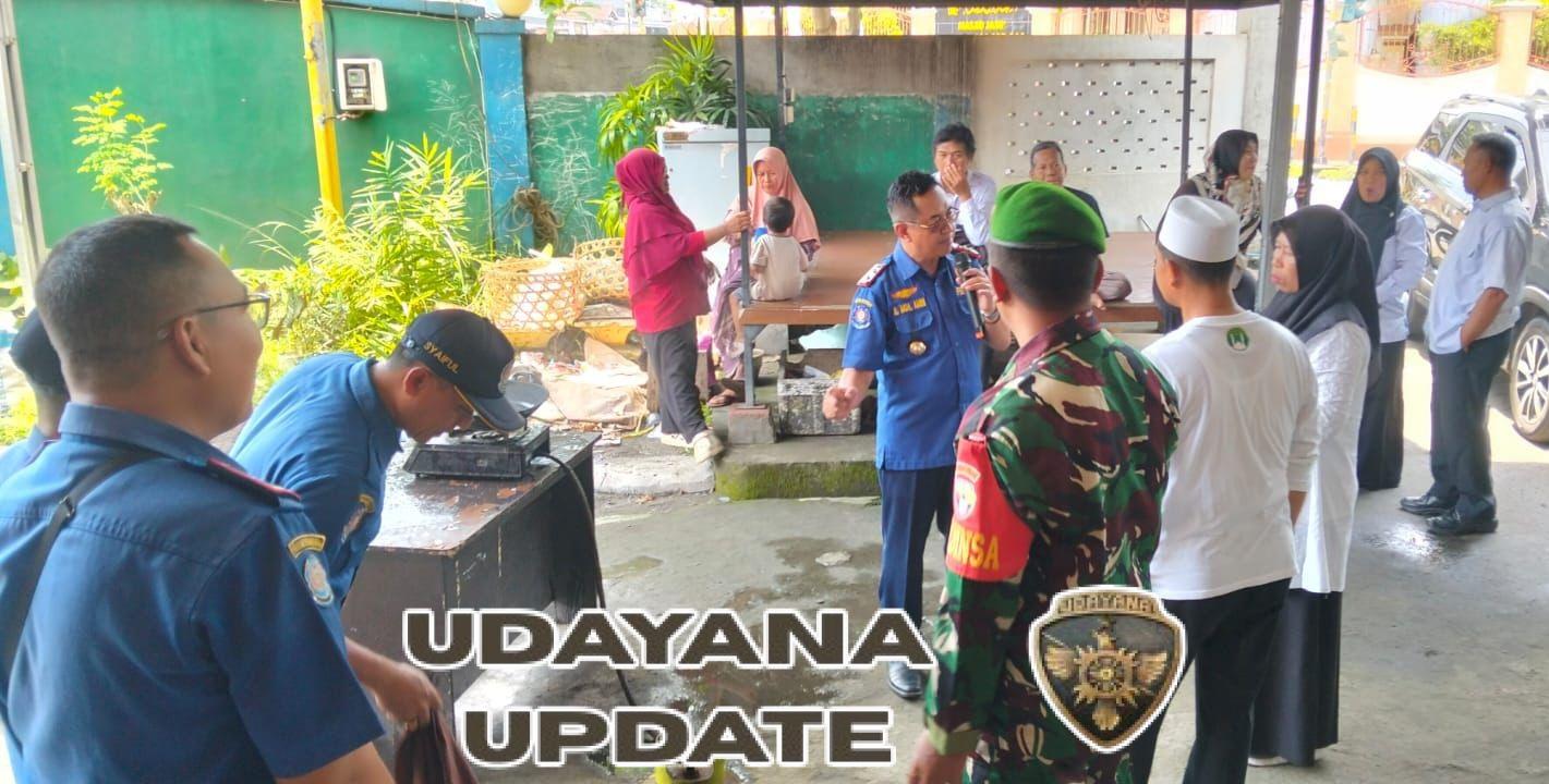 Edukasi Damkar Lobar Tingkatkan Kesiapsiagaan Warga Hadapi Kebakaran