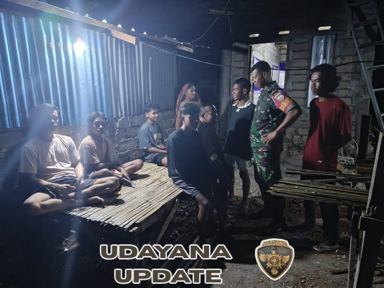 Babinsa Koramil 1614-04/Kilo Ajak Warga Aktif Jaga Lingkungan