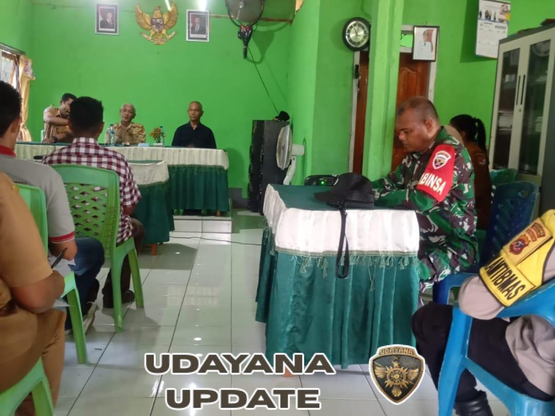 Perkuat Sinergitas Pemerintahan Desa, Babinsa Dampingi Pelantikan Anggota BPD PAW Umagera Periode 2025–2027