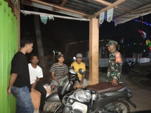 Warga Desa Kole Diingatkan Babinsa Untuk Gunakan Bahasa Santun dan Hidup Bergotong Royong