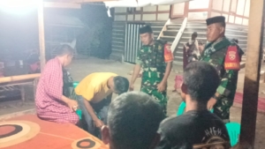 Koramil 1608-03/Sape Himbau Warga Desa Minta Baru Jaga Ketertiban Malam Hari