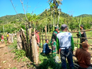 Serda Edison Pimpin Warga Batu Putih Gotong Royong Wujudkan Jalan Layak