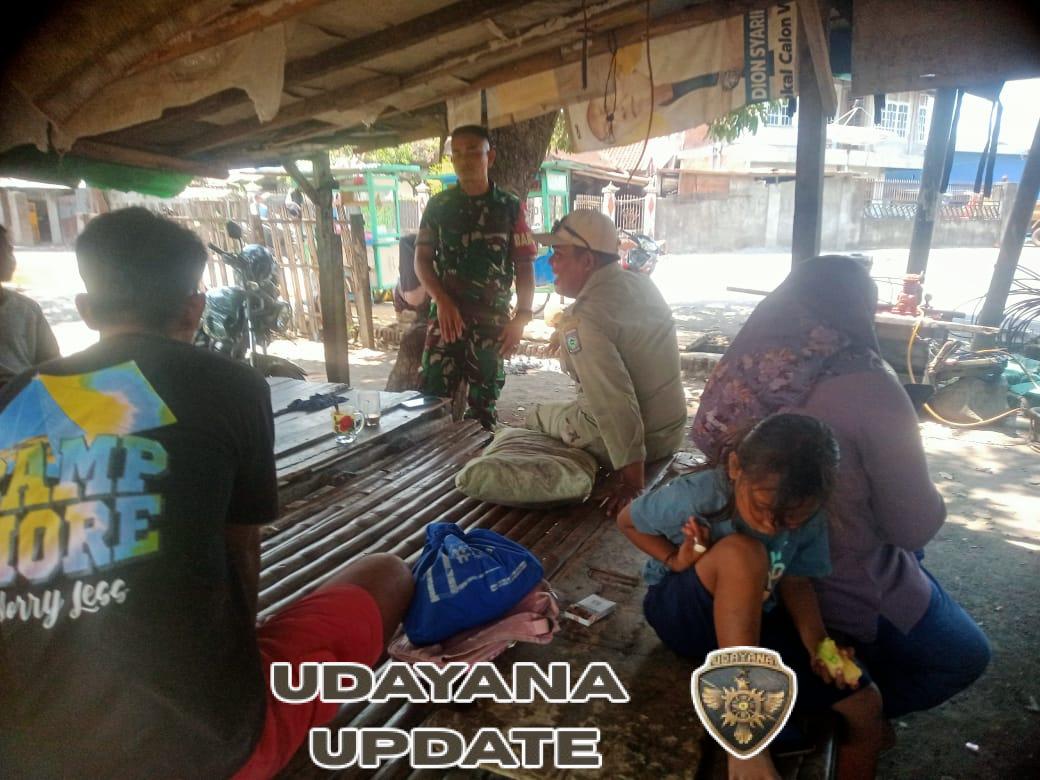 Melalui Komsos, Babinsa Dompu Ingatkan Warga Jaga Kamtibmas dan Keselamatan Berkendara