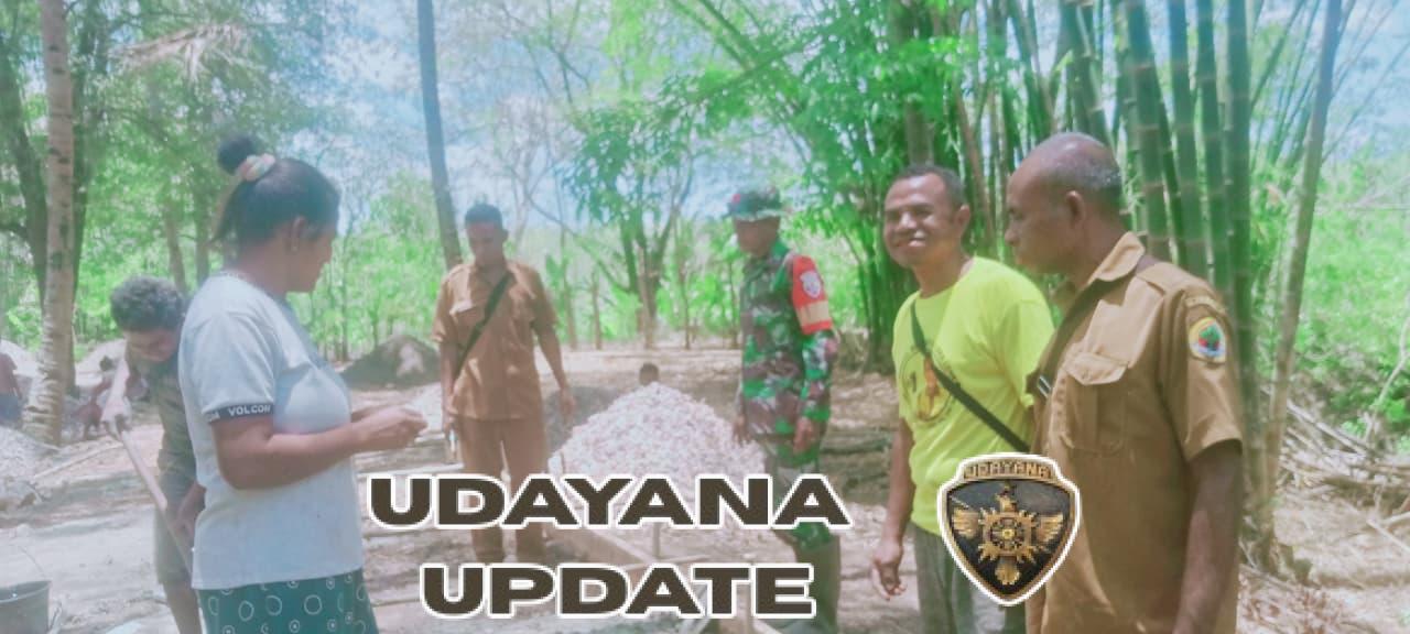 Sertu Didit Sumanto Kawal Pembuatan Jalan Rabat di Binafun