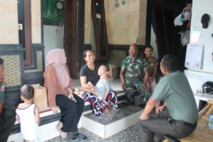 Wujud Empati Pimpinan, Letkol Kav Rizal Wijaya Kunjungi Anak Prajurit yang Derita Sakit Epilepsi