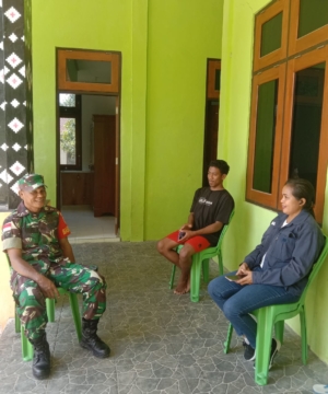 Dekat dengan Warga, Babinsa Serka Armindo Bangun Kesadaran Keamanan di Desa Lentera