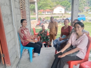 Wujudkan Kamtibmas, Babinsa Kodim 1602/Ende Lakukan Monitoring di Desa Nida