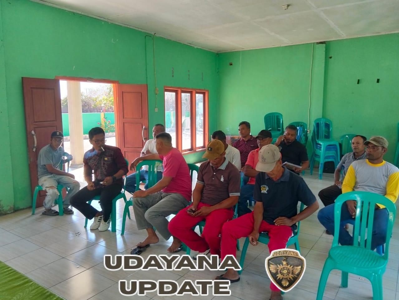 Babinsa Desa Kiantar Koptu Amiruddin Jadi Penengah, Diskusi Pembagian Bibit Jagung di Desa Kiantar Berjalan Kondusif