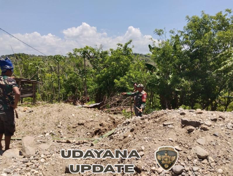 Sertu Alifin Ajak Warga Desa Laboya Bawa Tingkatkan Semangat Gotong Royong